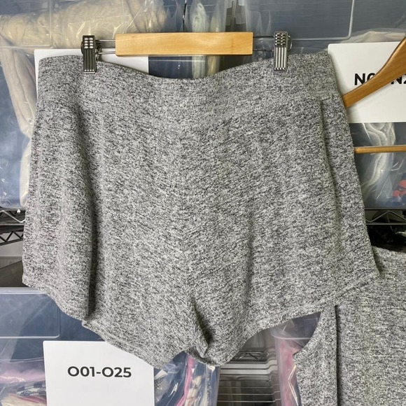 Concepts Sports UM Miami Hurricanes Canes Sleepwear PJs Set Heathered Gray Large - Picture 8 of 10